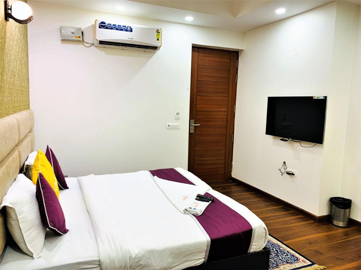 Lime Tree Hotel Pulkit Gurgaon-Artemis Hospital, Nearest Metro Huda City Centre Ngoại thất bức ảnh